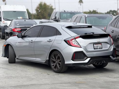 Used 2018 Honda Civic Sport Touring image 3