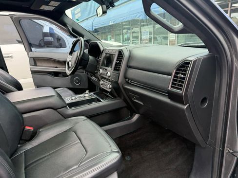 Used 2018 Ford Expedition Max Limited image 27