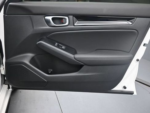 Used 2025 Honda Civic Sport Touring image 29