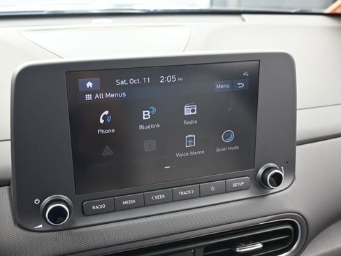 Used 2023 Hyundai Kona SEL image 18