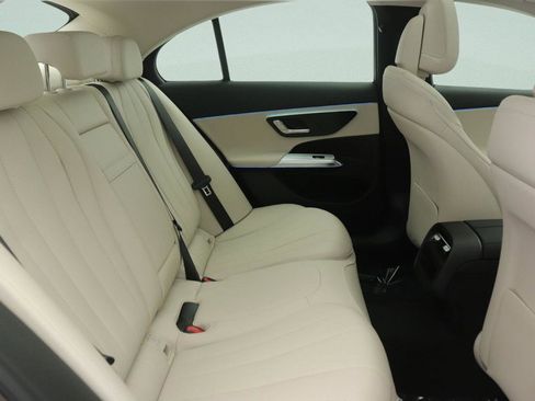 New 2026 Mercedes-Benz E 350 Sedan image 8