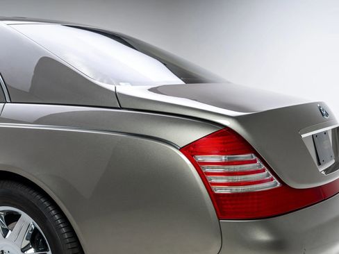 Used 2005 Maybach 57 RWD image 19