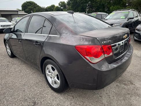 Used 2016 Chevrolet Cruze LT FWD image 6
