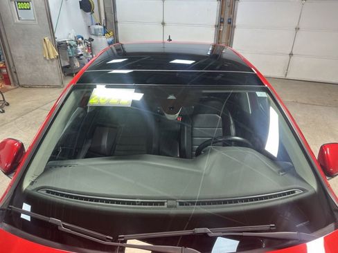 Used 2022 Volkswagen Jetta SE image 23