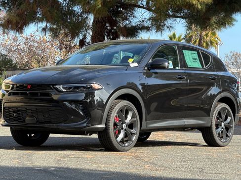 New 2024 Dodge Hornet GT image 7