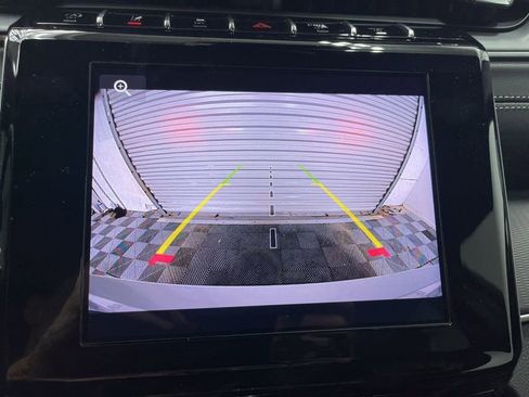 New 2025 Jeep Grand Cherokee L Altitude RWD image 10