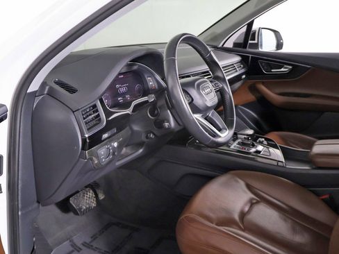 Used 2018 Audi Q7 3.0T Prestige image 31
