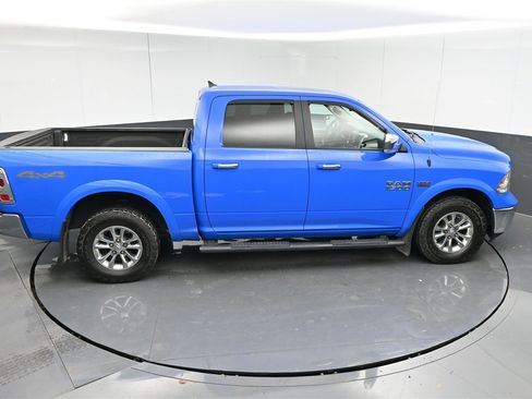 Used 2018 RAM 1500 SLT image 25