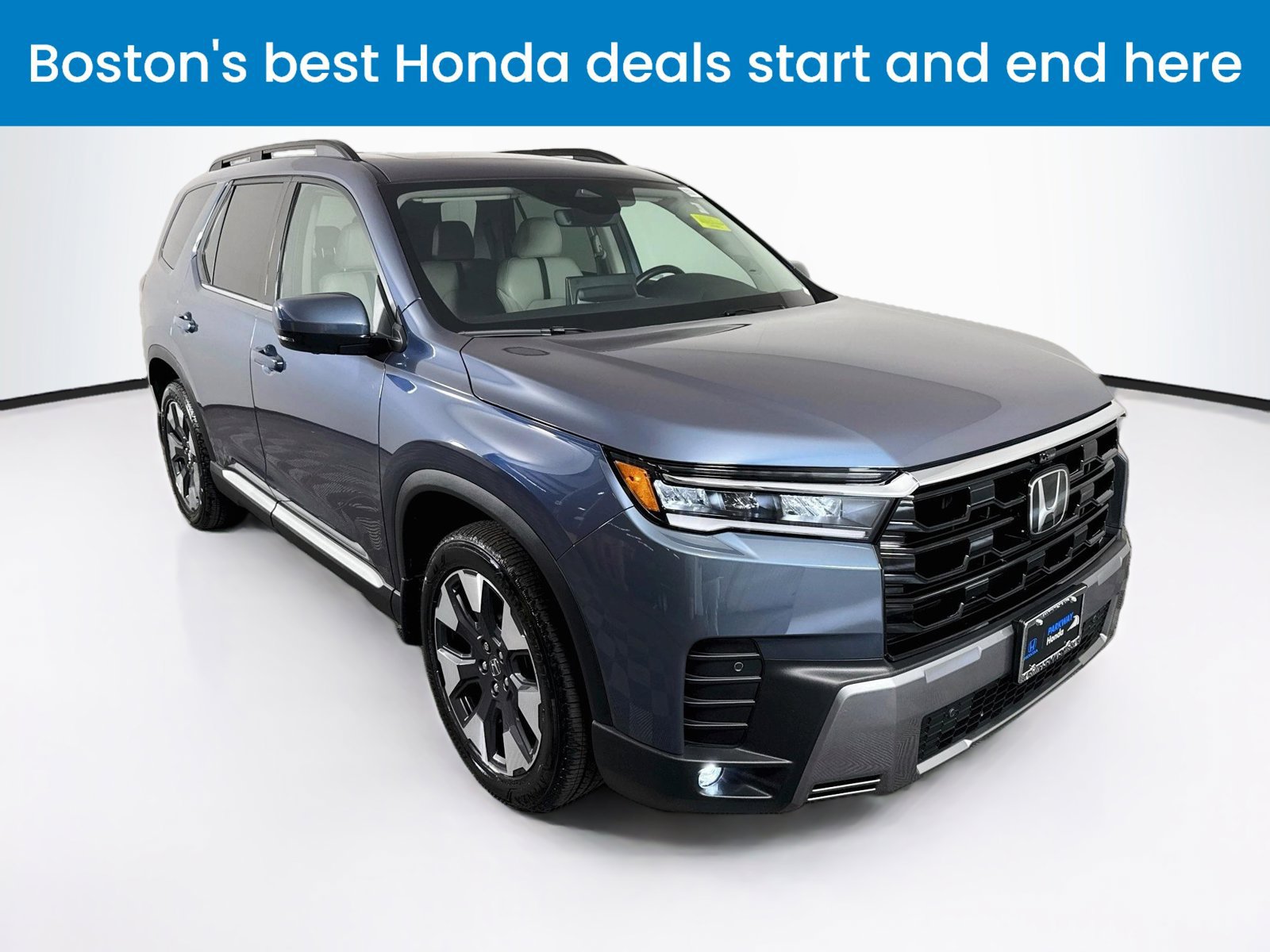 Used 2026 Honda Pilot Touring image 1