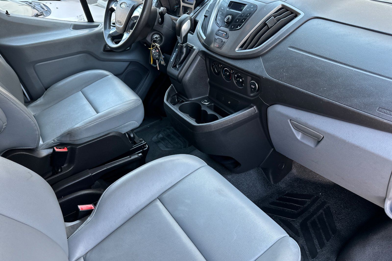 Used 2016 Ford Transit 150 130 Low Roof RWD image 16