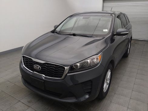 Used 2020 Kia Sorento LX FWD image 15