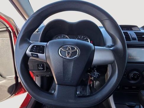 Used 2013 Toyota Corolla S image 23