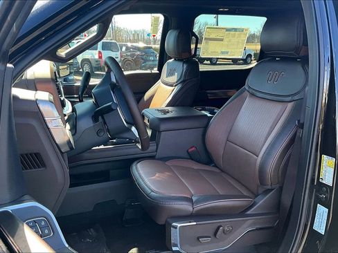New 2026 Ford F250 King Ranch w/ Chrome Package AWD/4WD image 9
