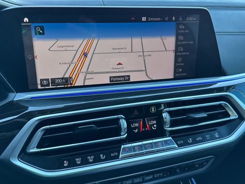 Used 2019 BMW X7 xDrive50i image 8