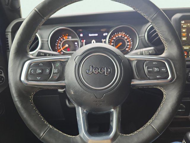Used 2019 Jeep Wrangler Unlimited Sahara AWD/4WD image 30