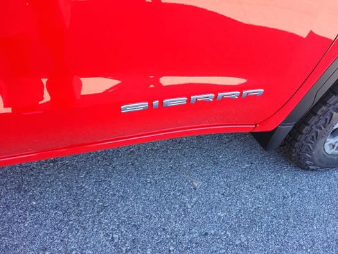 New 2026 GMC Sierra 1500 Pro w/ Pro Value Package image 6