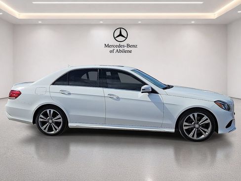 Used 2016 Mercedes-Benz E 350 Sedan image 9