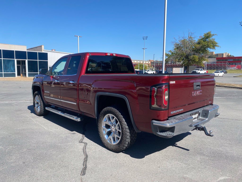 Used 2017 GMC Sierra 1500 SLT w/ SLT Premium Package AWD/4WD image 5