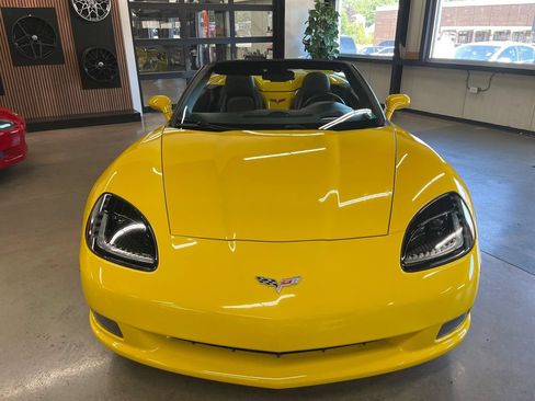 Used 2007 Chevrolet Corvette Convertible w/ Preferred Equipment Group RWD image 27