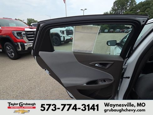 Used 2024 Chevrolet Malibu LT FWD image 26