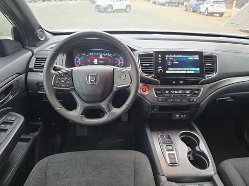 Used 2022 Honda Pilot Sport image 14