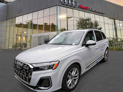 New 2025 Audi Q7 3.0T Premium Plus