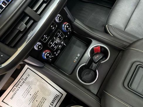 Certified 2023 GMC Yukon SLT w/ SLT Premium Package image 24