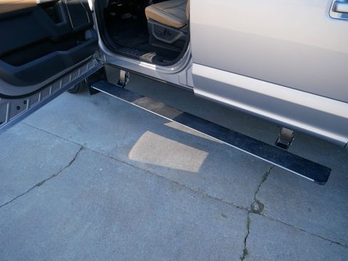 Used 2022 Ford F350 Lariat w/ Lariat Ultimate Package image 33