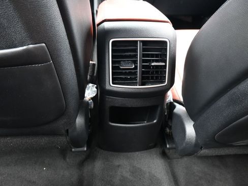 Used 2024 Kia Sportage SX image 43