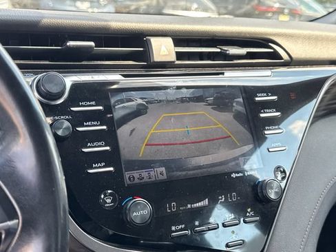 Used 2019 Toyota Camry XLE w/ Driver Assist Package FWD image 21