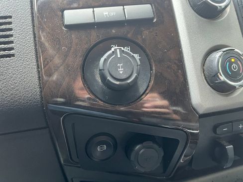 Used 2015 Ford F250 Platinum AWD/4WD image 25