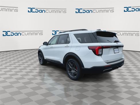 New 2026 Ford Explorer ST-Line w/ ST-Line Street Pack image 7