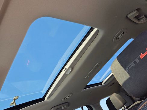 Used 2020 GMC Acadia AT4 image 19