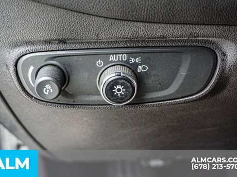 Used 2022 Chevrolet Equinox RS w/ RS Leather Package FWD image 48