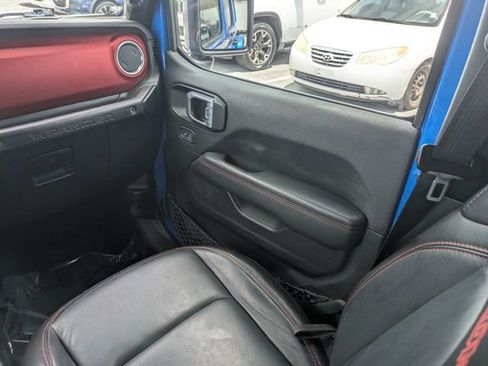 Used 2021 Jeep Wrangler Unlimited Rubicon AWD/4WD image 17