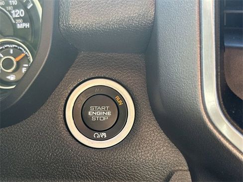 Used 2022 RAM 1500 Big Horn image 30