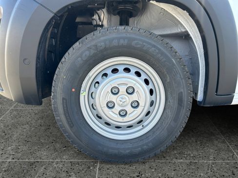 New 2026 RAM ProMaster 2500 w/ Advanced Safety Group FWD image 14