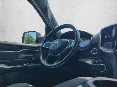 Used 2022 RAM 1500 Big Horn AWD/4WD image 29
