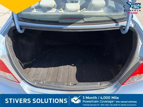 Used 2014 Hyundai Accent GLS FWD image 10