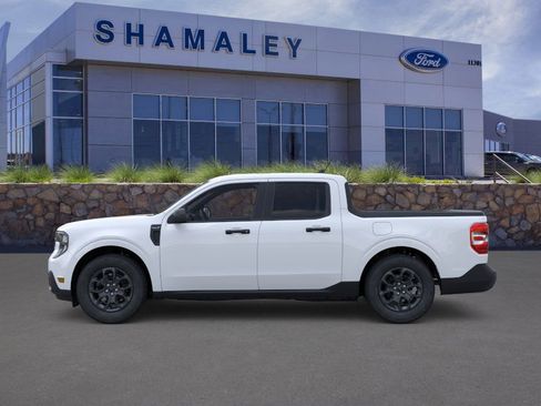 New 2025 Ford Maverick XLT image 3