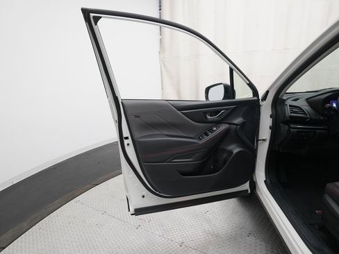Used 2023 Subaru Forester Sport image 28