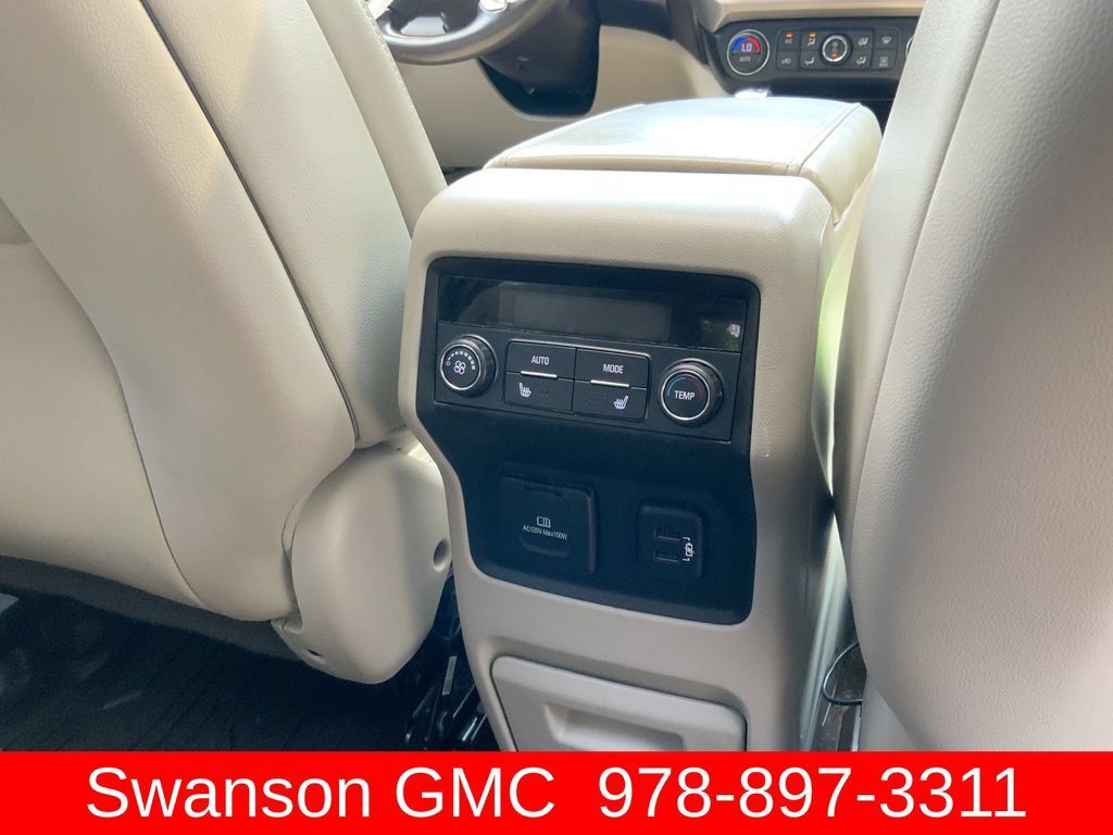 Certified 2019 GMC Acadia Denali w/ Technology Package AWD/4WD image 31