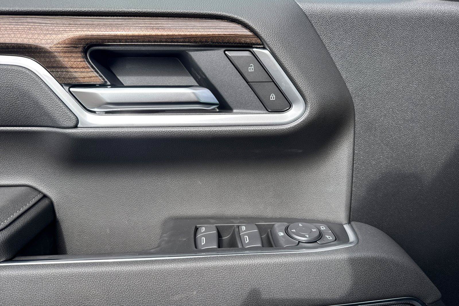 New 2026 Chevrolet Silverado 1500 RST w/ Safety Package RWD image 13