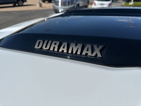 Used 2024 Chevrolet Silverado 1500 ZR2 w/ Technology Package image 38