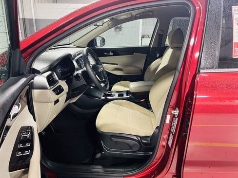 Used 2019 Kia Sorento LX image 22