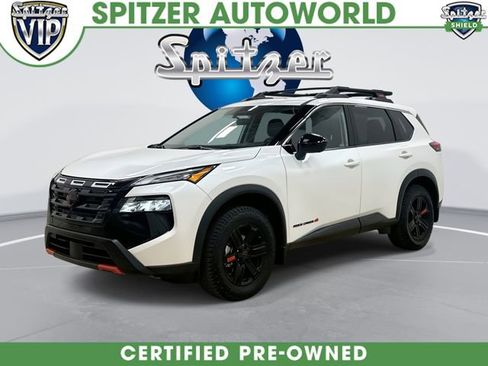 Used 2025 Nissan Rogue SV AWD/4WD image 1