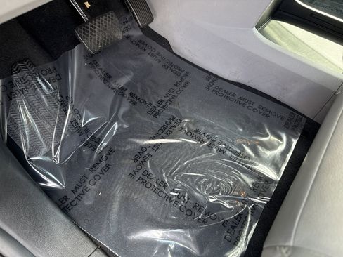 Used 2018 Honda Odyssey Touring image 17