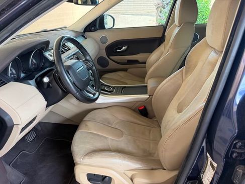 Used 2014 Land Rover Range Rover Evoque Pure AWD/4WD image 21
