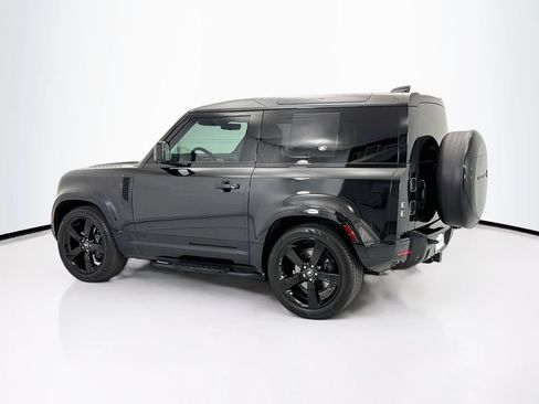 Used 2024 Land Rover Defender 90 V8 AWD/4WD image 3