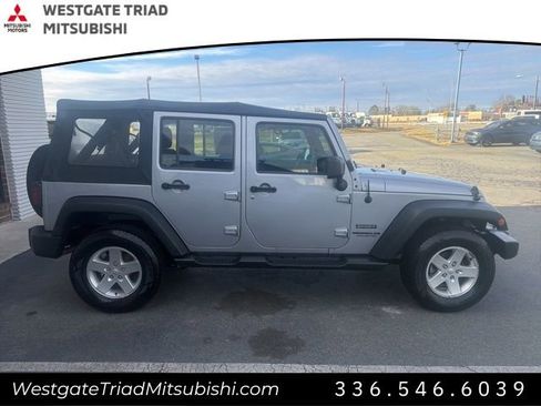 Used 2016 Jeep Wrangler Unlimited Sport w/ Connectivity Group image 6